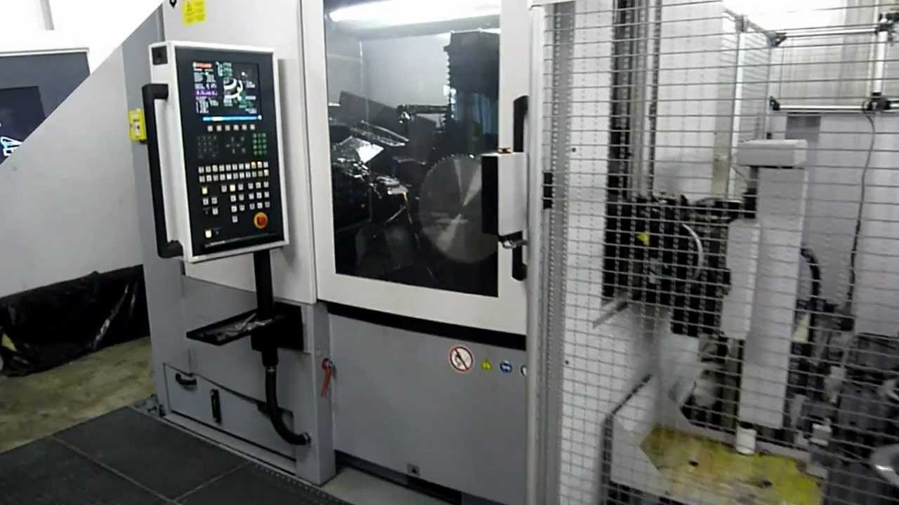 Vollmer CHD270 CNC slijpmachine met robot lader - YouTube