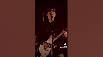 Thumbnail of KBong & Johnny Cosmic (Live) Easy To Love You Flofest 2022