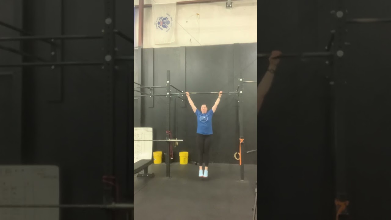 Snatch Grip Scap Pull Ups