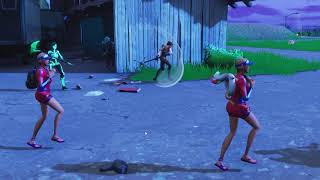 Perfectly Syncronised Fortnite Dancing in Lobby