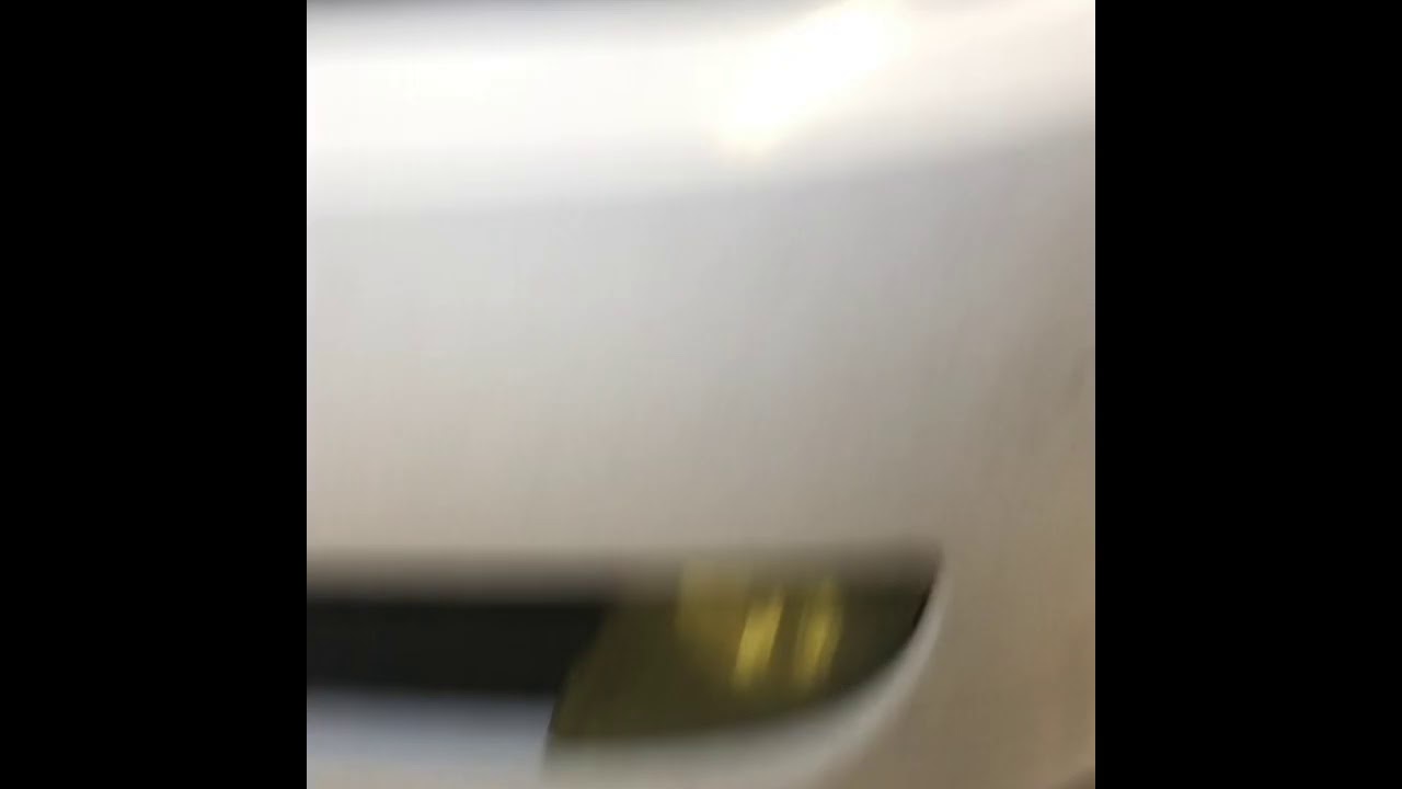 Installing fog light bulbs on bmw