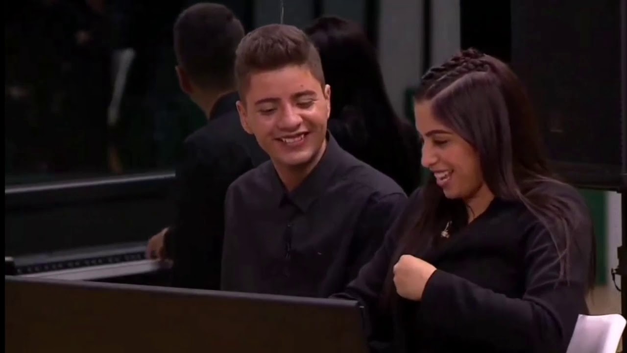 Efeta y Francely cantando juntos/ La Academia 2019