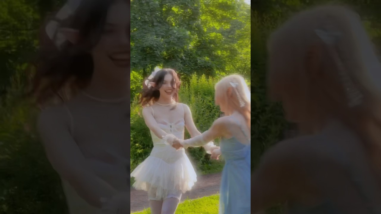 my elf themed birthday party 🧝🏻‍♀️ 