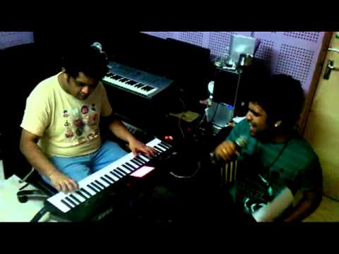 Super Singer contestant Srinivasan and pianist Navneeth jam Rishtey from Life in a metro