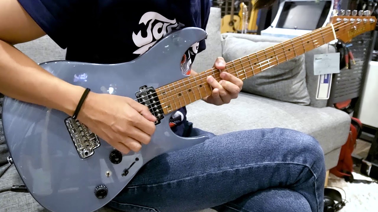 Ibanez AZ-2402 Prestige Japan in Ice Blue Metallic Sound Demo