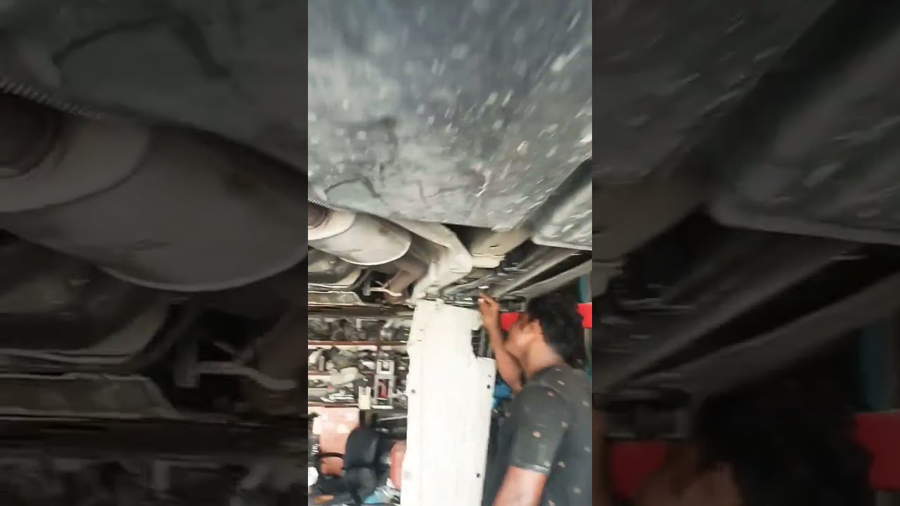 BMW X5 AIR SUSPENSION COMPRESSOR LOCATION 