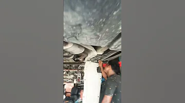 BMW X5 AIR SUSPENSION COMPRESSOR LOCATION 