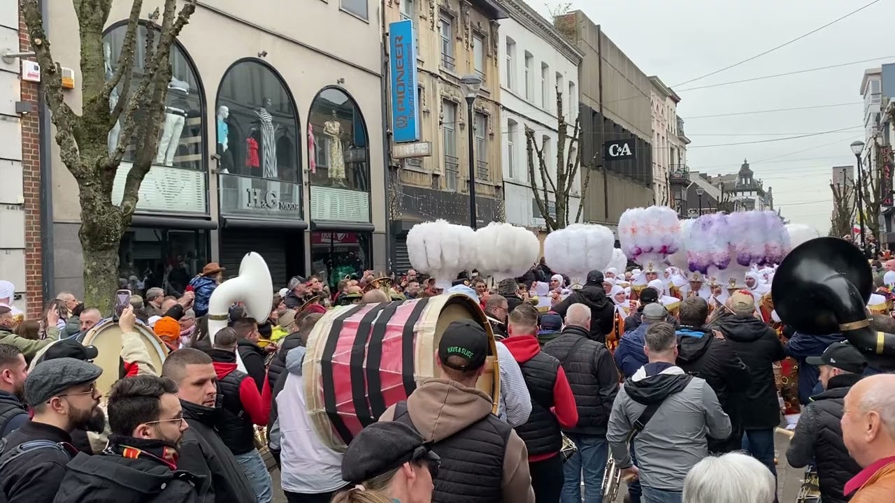 Carnaval La Louvière 2024 les boute en train