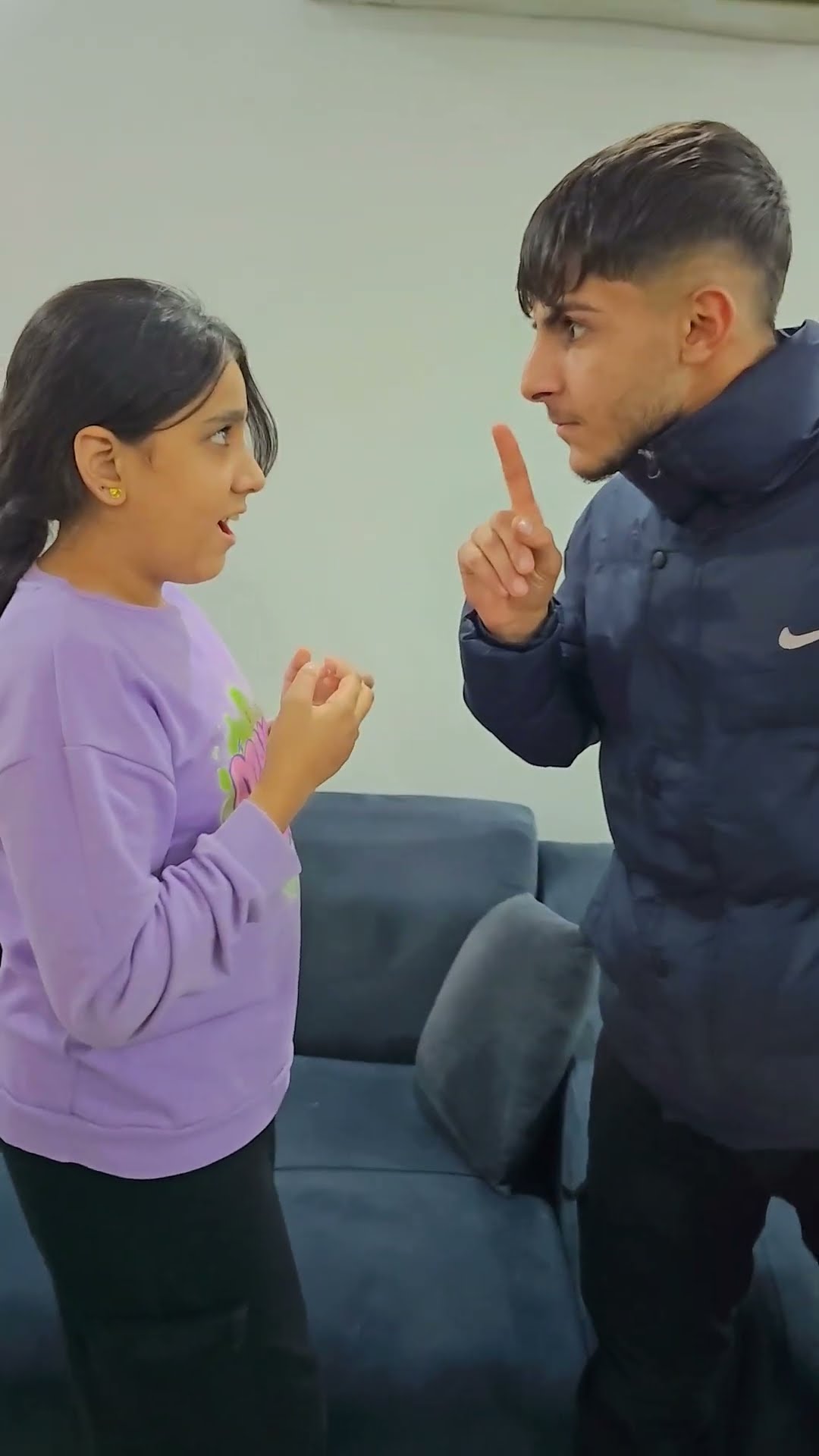 هس ولا اسمع نفس هيلين واحمد