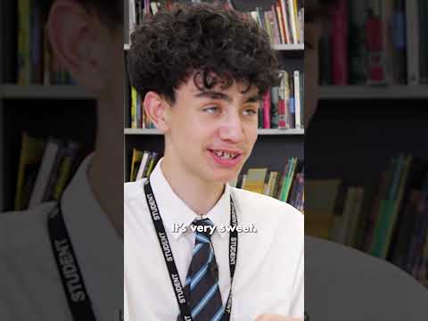 British Highschoolers try Biscuits and Honey!