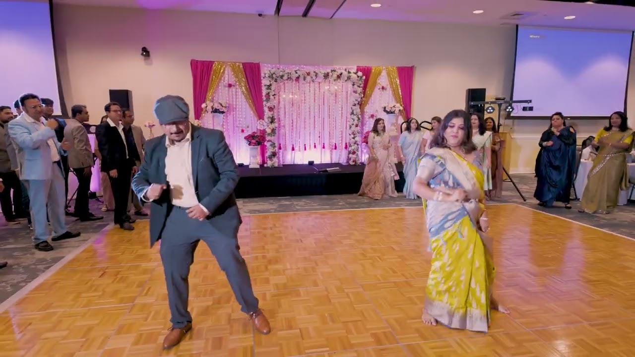 Mauja Hi Mauja|| Couple's Group Bollywood Dance|| Friends Dance|| Ipsita & Bodhi's 10th anniversary