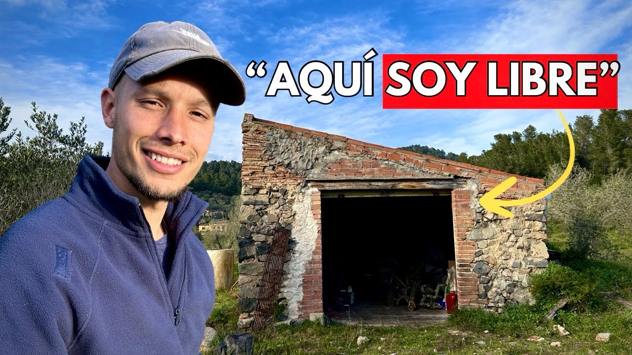 Con 26 AÑOS LO DEJÓ TODO para Vivir SOLO en una FINCA AUTOSUFICIENTE