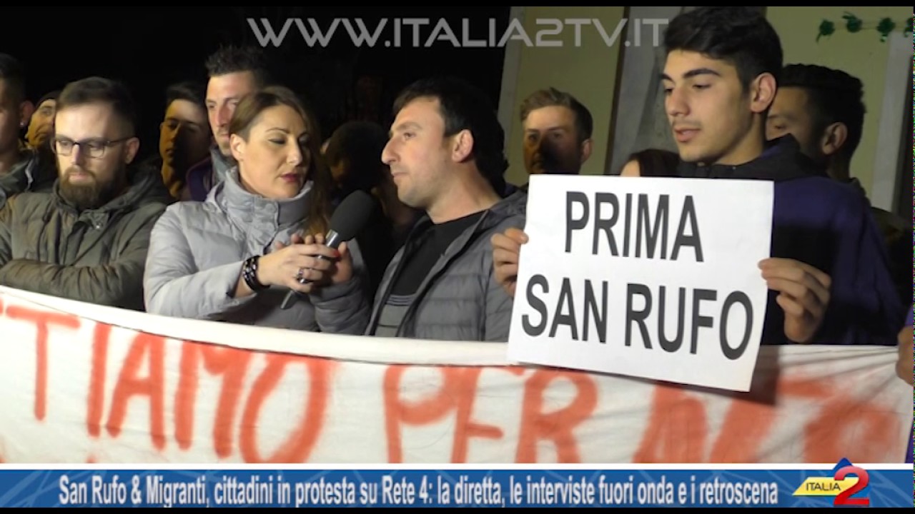 San Rufo & Migranti, cittadini in protesta su Rete 4: la diretta, le interviste e i retroscena
