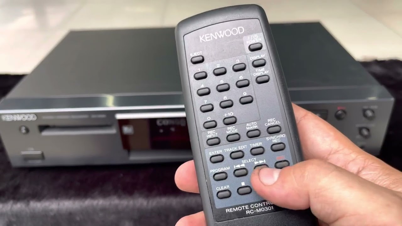 DECK MINIDISC KENWOOD :: DM-3090 (remote) - YouTube