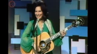 Loretta Lynn - Happy Birthday,Merry Christmas & Happy New Year 1971