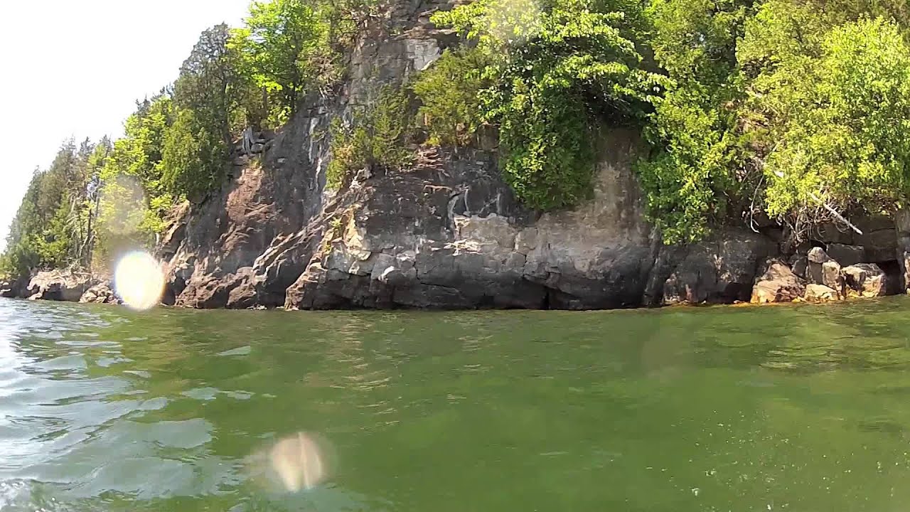 Cliff Jumping at Niquette Bay in Lake Champlain (Colchester, VT) YouTube