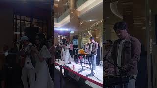 [VERTICAL VIDEO] Olski - Sepeda Senja live at Pakuwon Mall Yogyakarta 07-10-2023