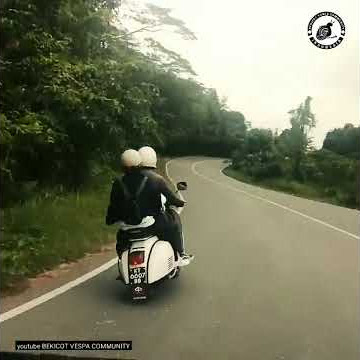 Vespa Romantis Berjudul