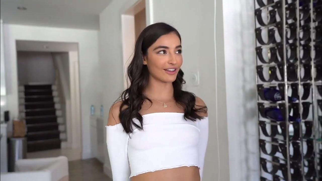 Adin Ross Meets his Stepsis Emily Willis *Awkward* (PamiBaby Mad) - YouTube