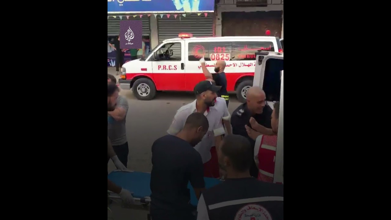 شــهــداء وجرحى إثر قـ ـصـ ـف الزوارق الإسرائيلية منازل سكنية في رفح بغزة