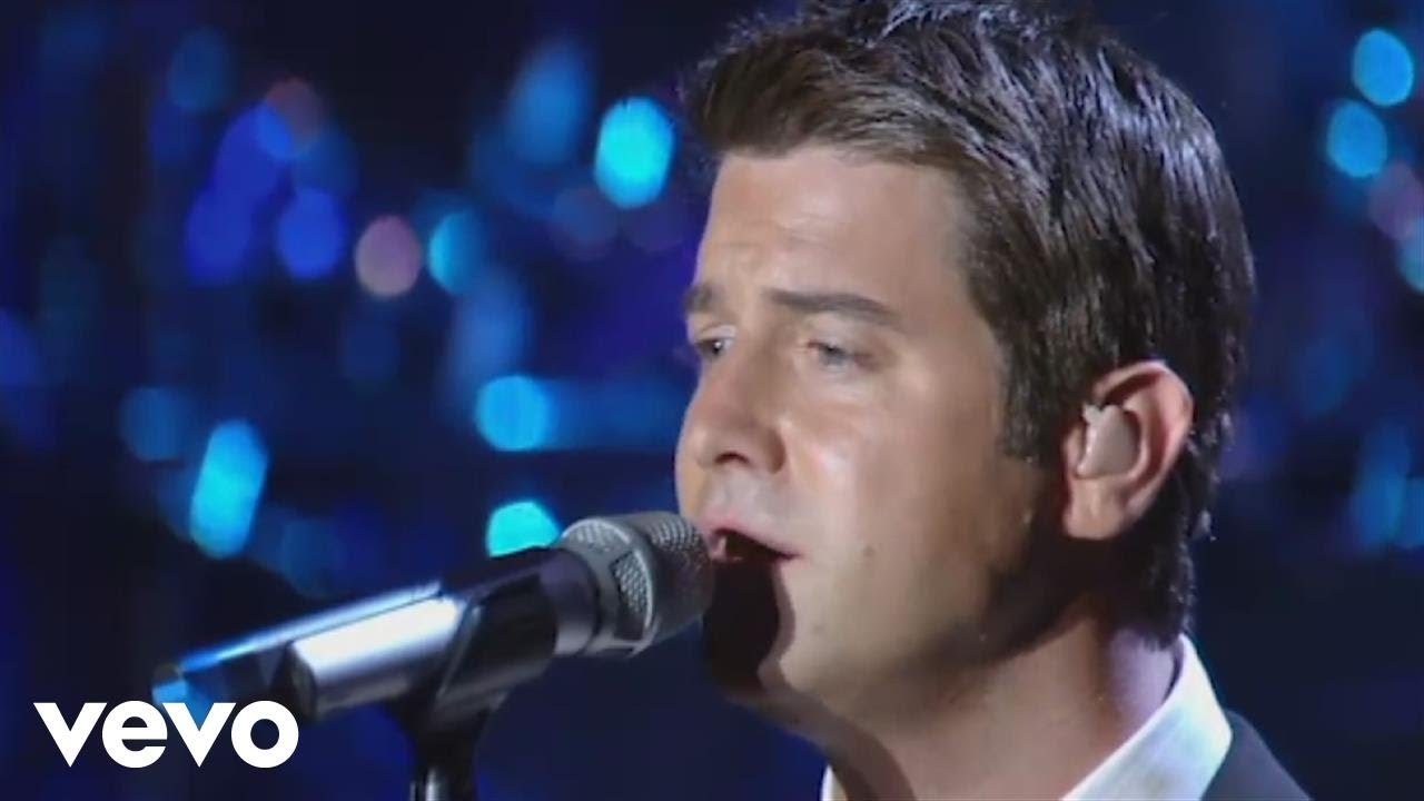 IL DIVO - Nella Fantasia (Live At The Greek Theatre) - YouTube