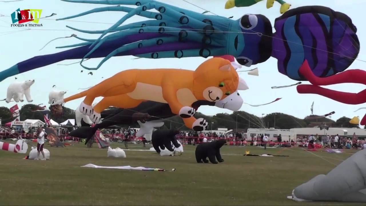 British International Kite Festival 2012 Portsmouth, UK by Rooms and Menus YouTube