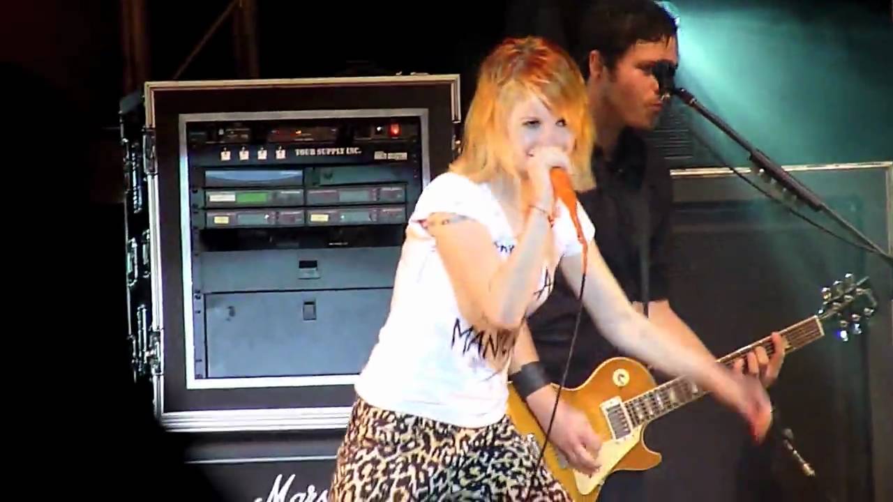 Ignorance by Paramore (Live in Manila)