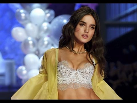 BLANCA PADILLA Model 2017 by Fashion Channel