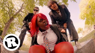 Download Lagu ZIGZAG (Official Music Video) MP3 Download Lagu ZIGZAG (Official Music Video) MP3