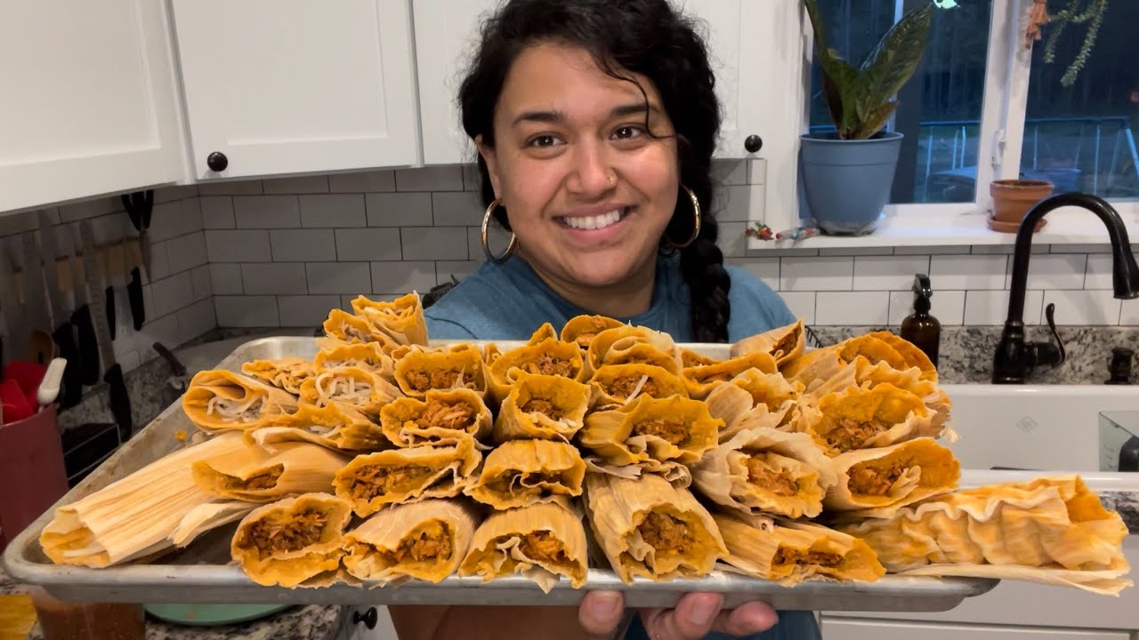 Chicken TAMALES Make Tamales with me Kitchen VLOG YouTube