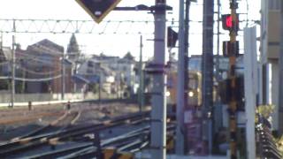 小川駅から下っていく西武2000系2011F@SONY DSC-WX1