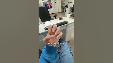 GIVING MY NAIL TECH 10K LETTING HER DO WHATEVER SHE WANTS 