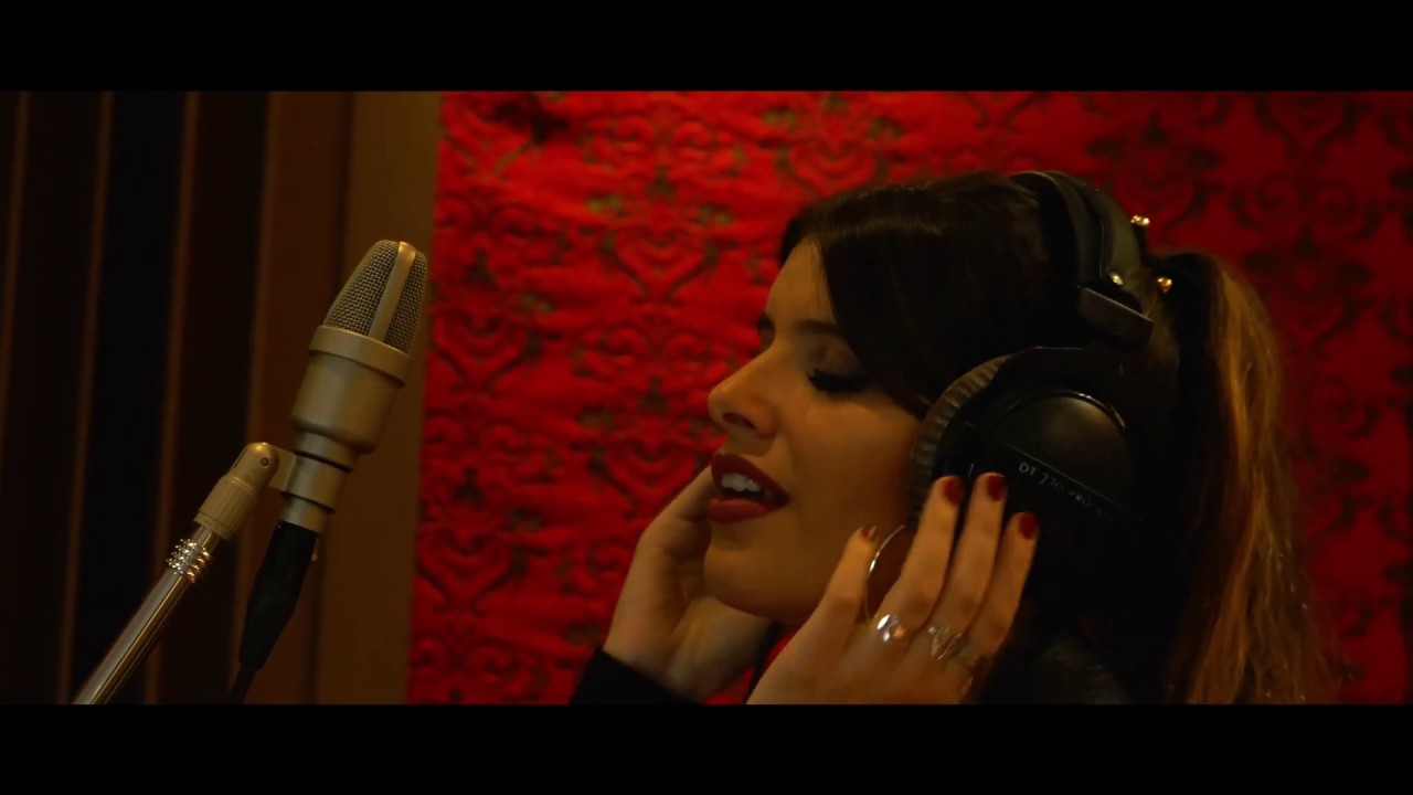 Nunca - Helena Benassi y Sofía Rovetto