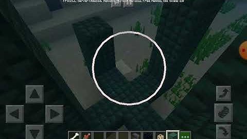 How to use the item (conduit) in Minecraft.