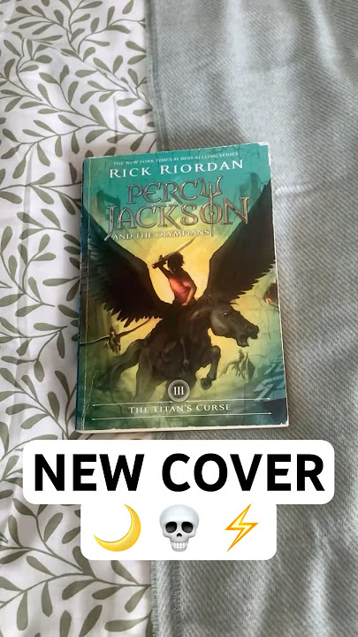 I bought a new edition of Titan’s Curse #percyjackson #unclaimeddemigod #booktok #booktube #books