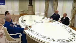 Путин И Лукашенко Провели Встречу С Участниками 21-Й Экспедиции На Мкс : 12.4.2024