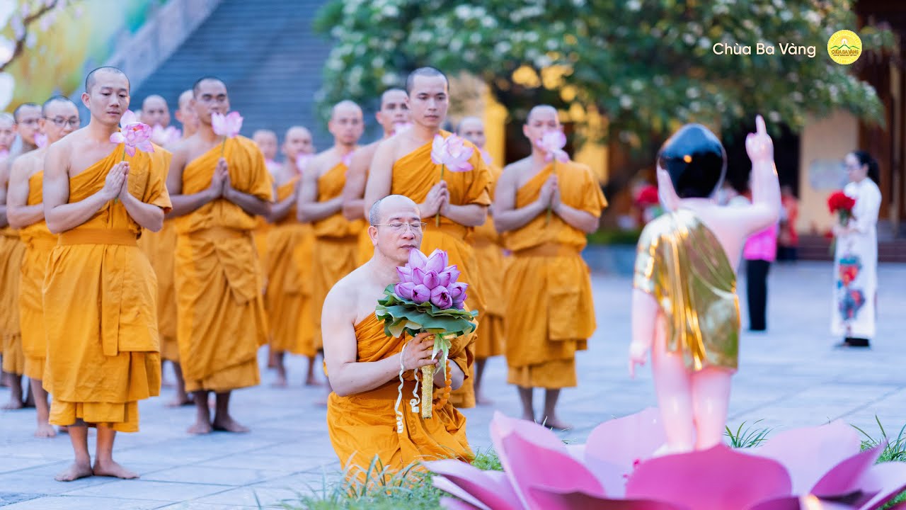Lễ dâng hoa cúng dường Đức Phật đản sinh | Hoài niệm lễ Phật đản Chùa Ba Vàng 2021