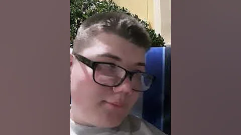 Pool, motel, and facts about Heath Dowdy