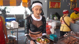 Beautiful Thai Lady Selling Hot Pot and Noodle Soup with Lots Of Meat - Thai Street Food