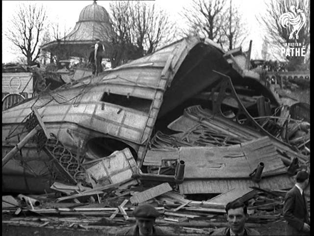 Crystal Palace Tower - The End (1941)