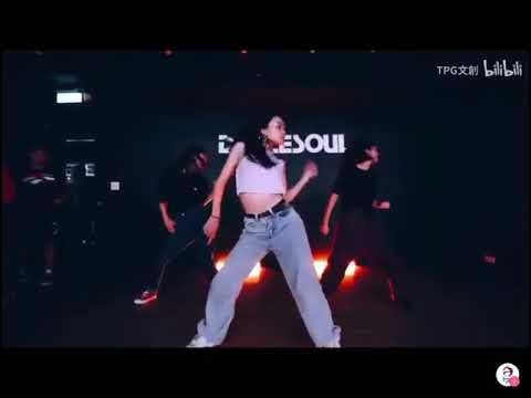 【20200427】当把王承渲训练视频的音乐换成《Lion》【名探星闻】