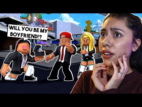 My Best Friend Asked My Crush Out On A Date Royale High Roblox