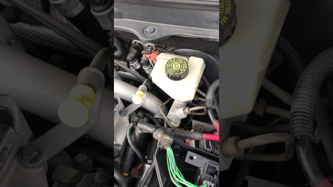 04 Volvo XC90 BCM / ABS pump tip YouTube