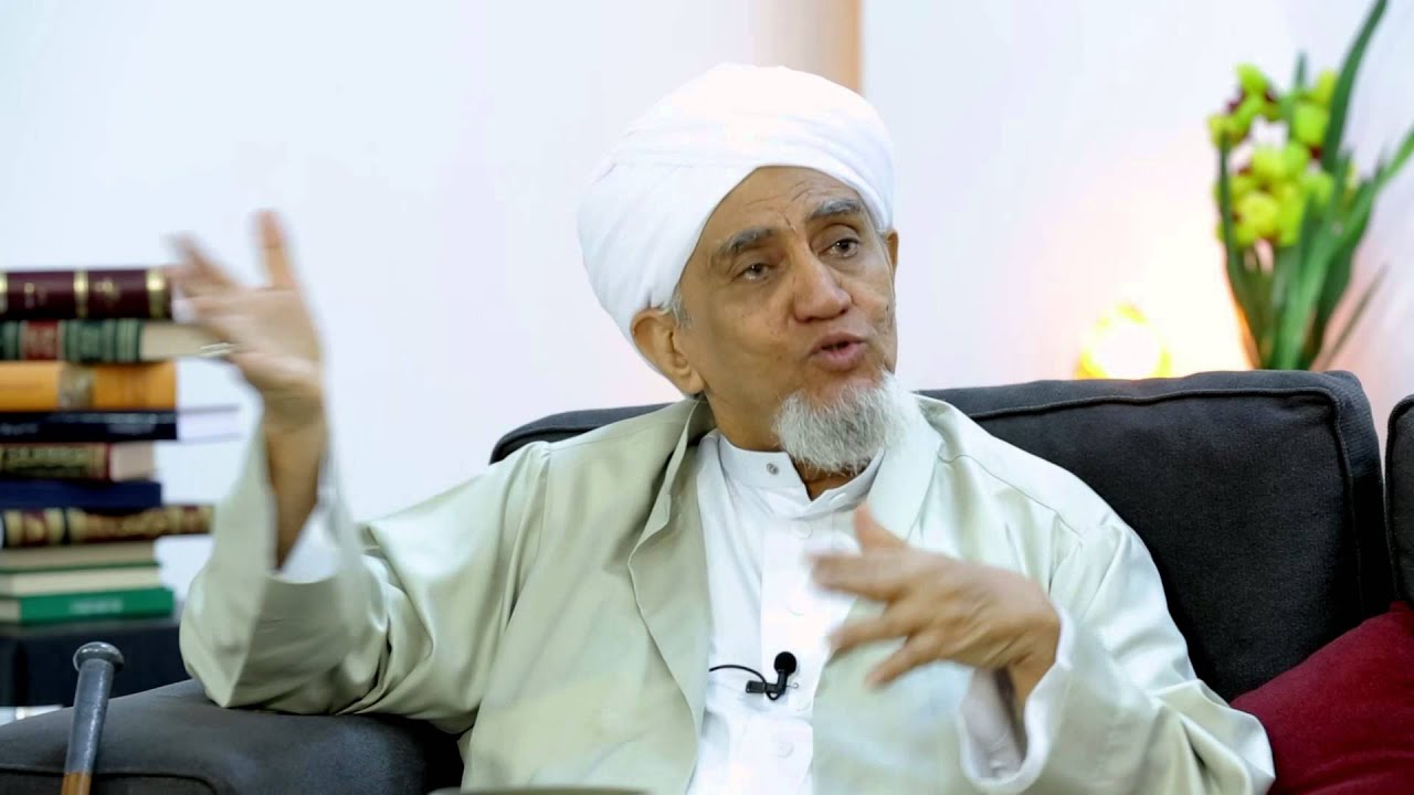 الحبيب أبوبكر المشهور | #البيارق | الحلقة الأولى