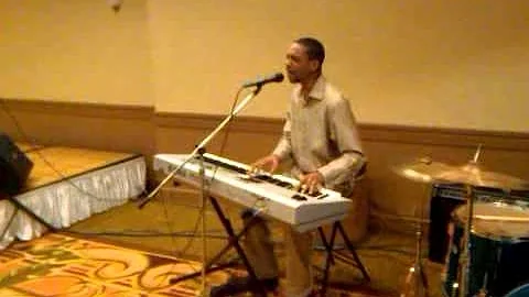 Sabbath Keeper Convention 2010 - Lamar Sims Sings