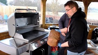 In this video gary from dr evil bbq and our very own russell riverside
centre take two full packer briskets show you how to trim, inject
rub...