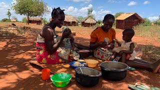 The Heavy Responsibilities Of Village Mothers Of Raising Their Traditional Rural Kids💔💔