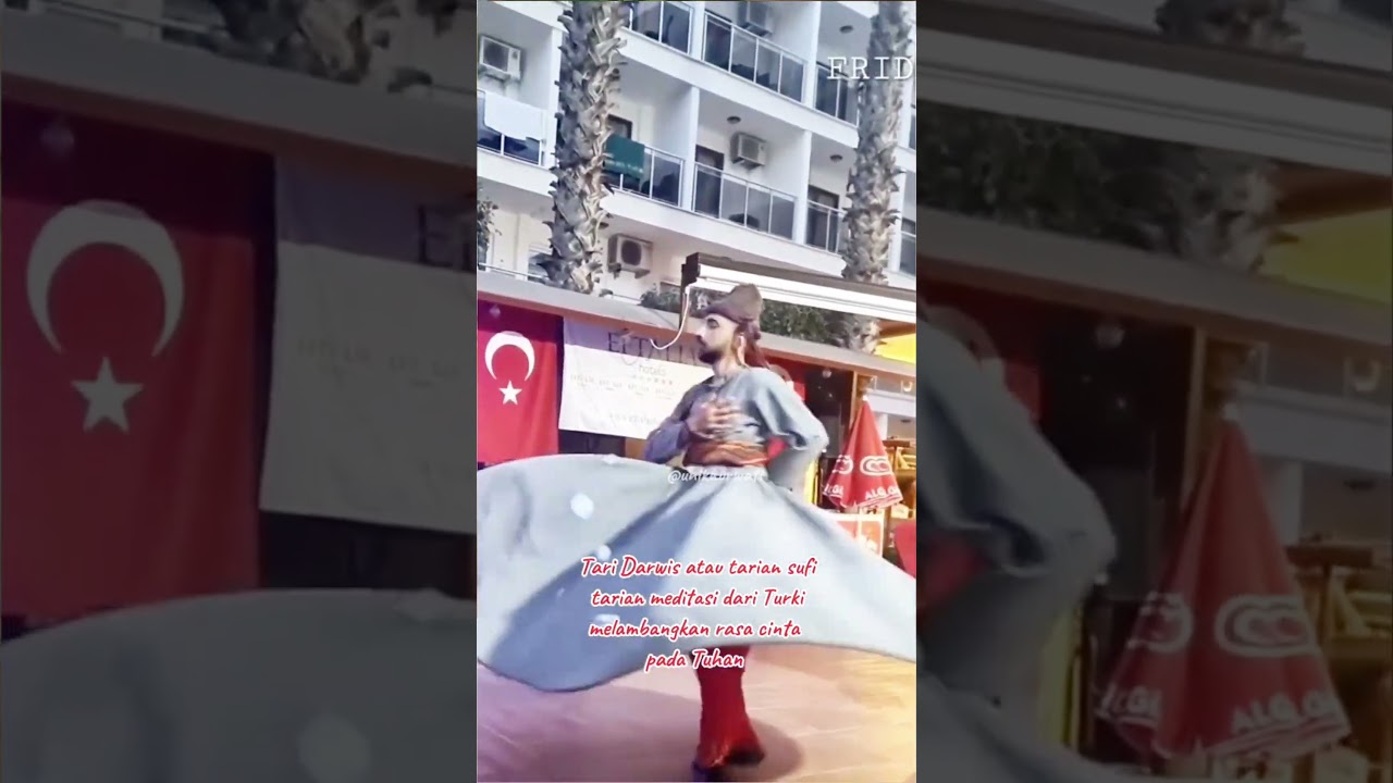 tarian darwis atau tarian sufi dari turki 