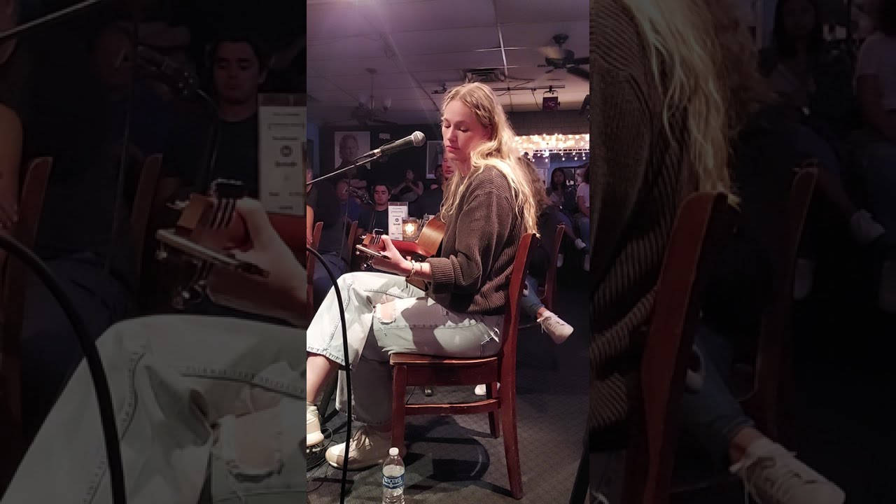 Cage by Hannah Nicolaisen - LIVE at the Bluebird Cafe in Nashville, TN