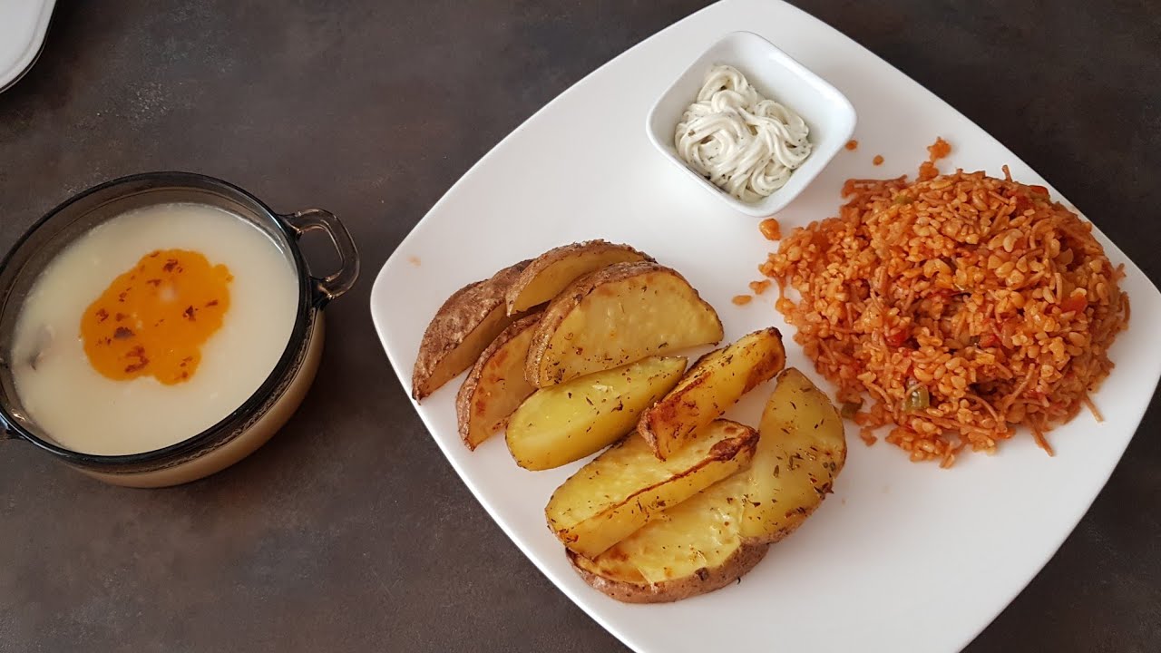 Tel Şehriyeli Bulgur Pilavı (Patatesli) Tel Şehriyeli Bulgur Pilavı (Patatesli)